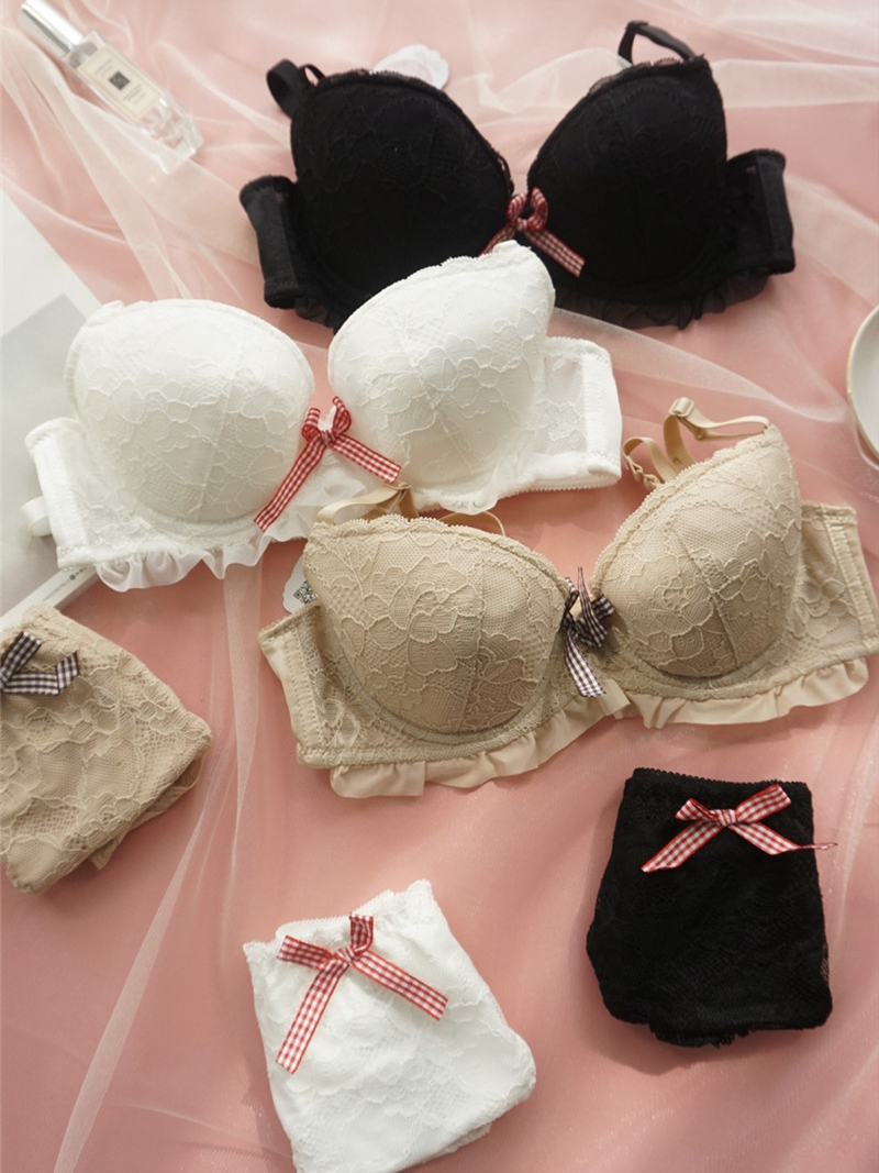  Japanese girl sexy full lace solid color underwear underwear Women's comfortable thin cup breathable underwear set