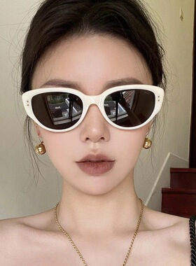 时尚复古白色猫眼墨镜女感6010高清尼龙片防晒板材女士太阳镜