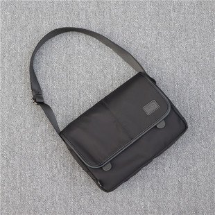 三盒子潮牌男包防水尼龙斜挎包机能风单肩包大容量邮差包青年挎包