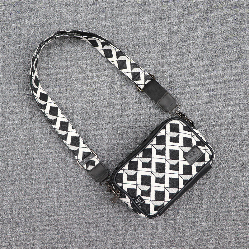 Three-Box时尚青年帆布单肩包