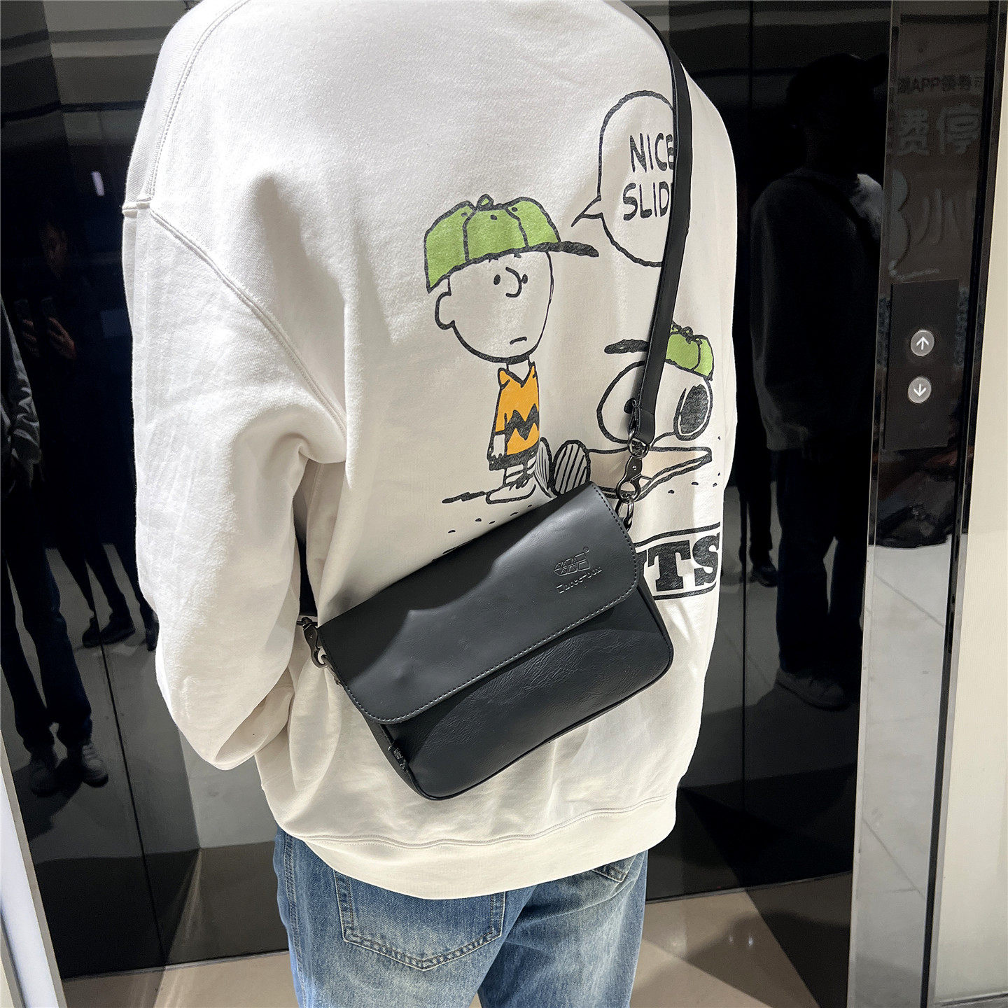 日韩迷你小方包休闲男士斜挎包潮牌青年简约翻盖单肩包街头手机包,箱包皮具/热销女包/男包,男士包袋,淘宝优惠券,粉丝福利购,淘宝优惠卷