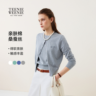 26春简约字母刺绣圆领针织开衫 TeenieWeenie小熊女装 云朵平织