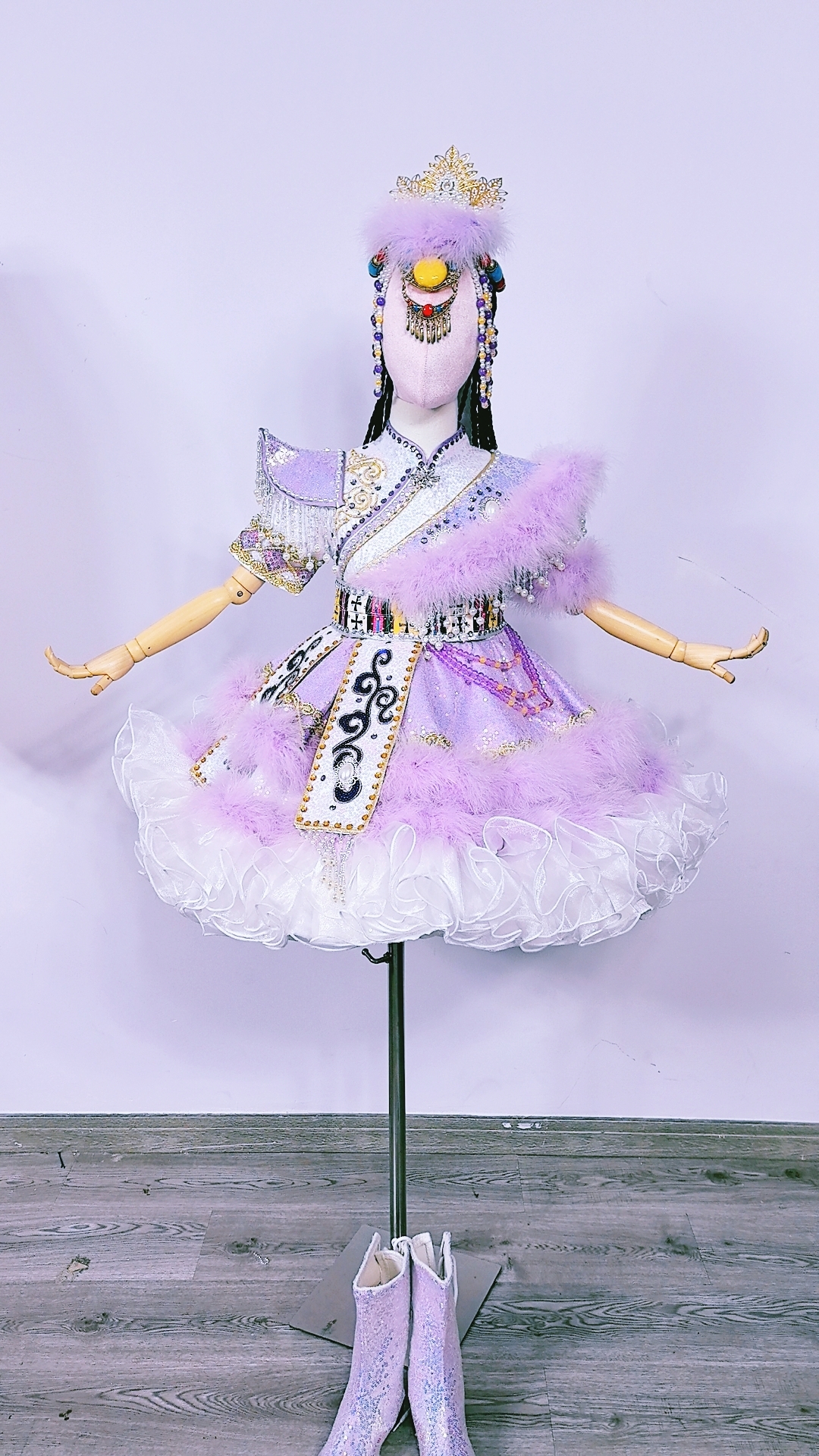 快乐阳光女童演出服藏族独唱踢踏踢踏少数民族表演服舞蹈服出租