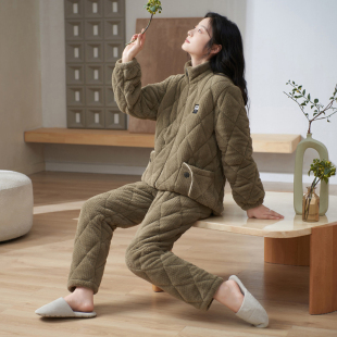 睡衣女秋冬季 珊瑚绒加厚加绒三层夹棉保暖可外穿法兰绒家居服套装