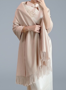 进口云朵纱线羊毛香槟米色加厚保暖围巾礼服旗袍披肩秋冬新款长女
