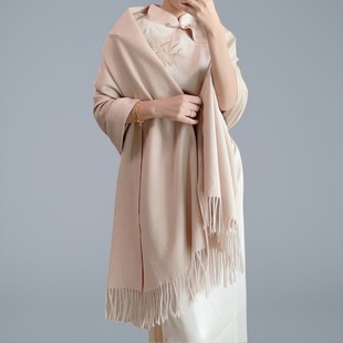 进口云朵纱线羊毛香槟米色加厚保暖围巾礼服旗袍披肩秋冬新款长女