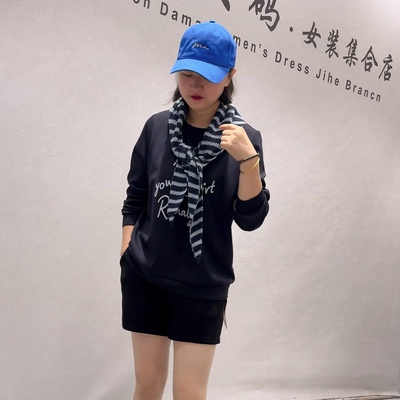 3686芮娜依莲秋款新品重工刺绣字母图案减龄长袖卫衣加大码女装
