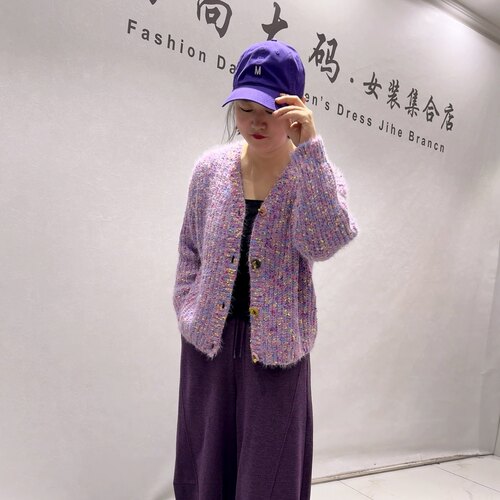 8382女权贵族秋款新品时尚减龄彩色百搭短款针织外套加大码女装