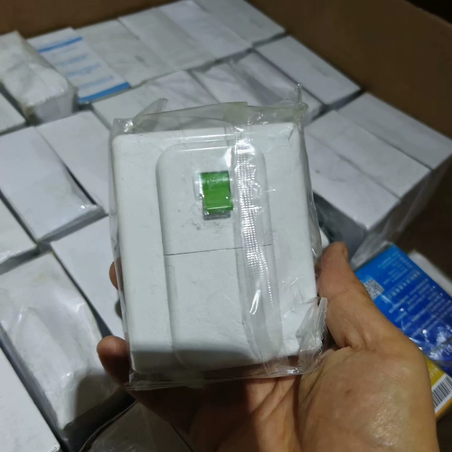 美的空调保护开关KA8602-32-2家用86型32A断路器3P匹柜机空开