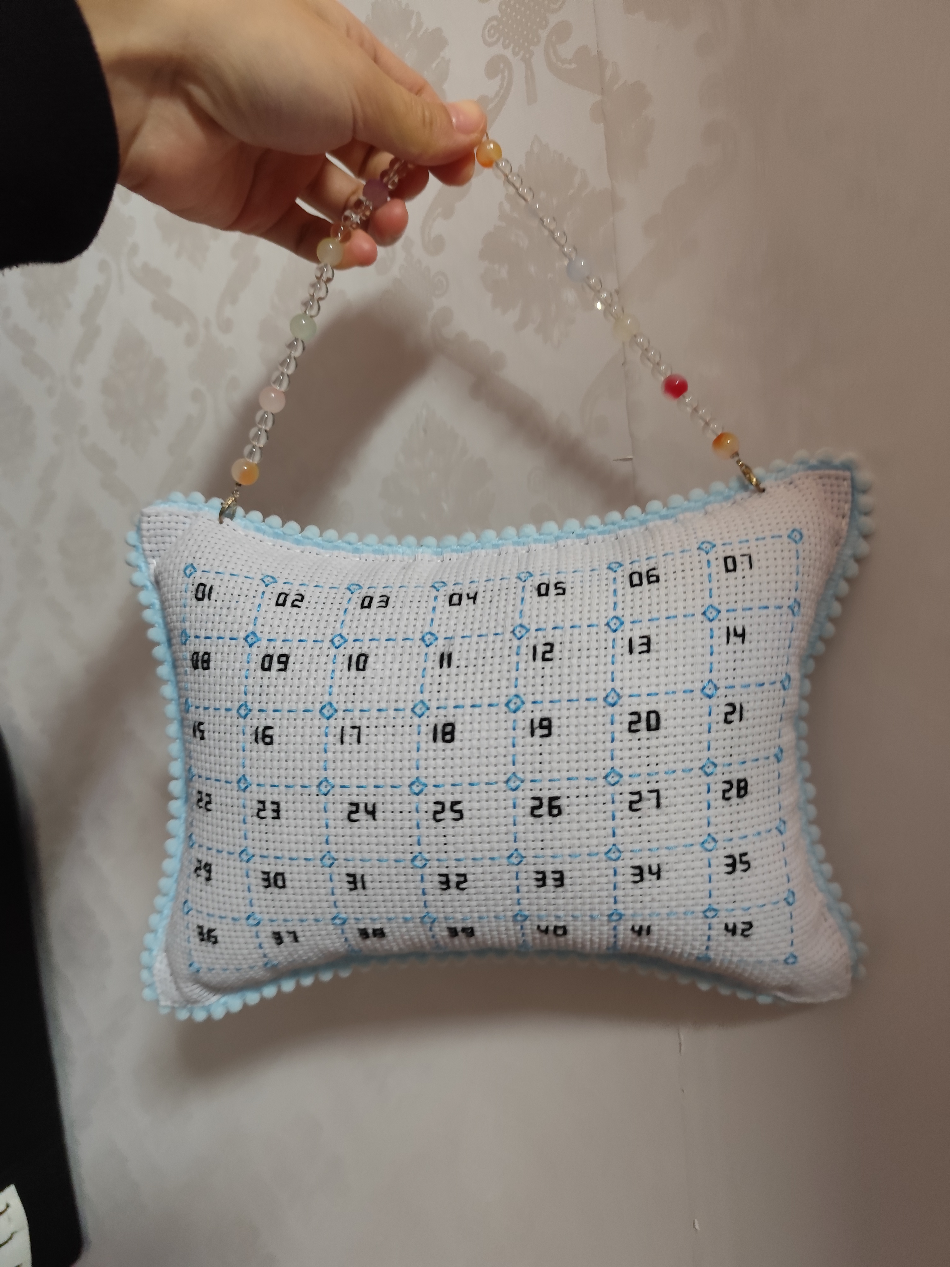 小香风款十字绣数字1~42排线包加珠链针插手工成品颜色如图