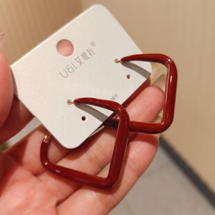 时尚夸张红色方形圈圈耳环女2025巨好看素圈适合圆脸的气质耳饰品