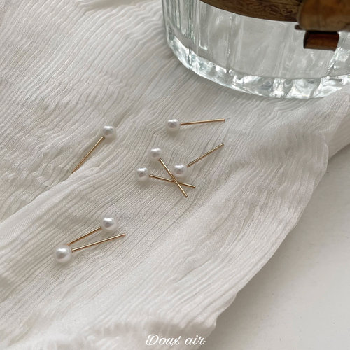 迷你小珍珠耳钉养耳洞