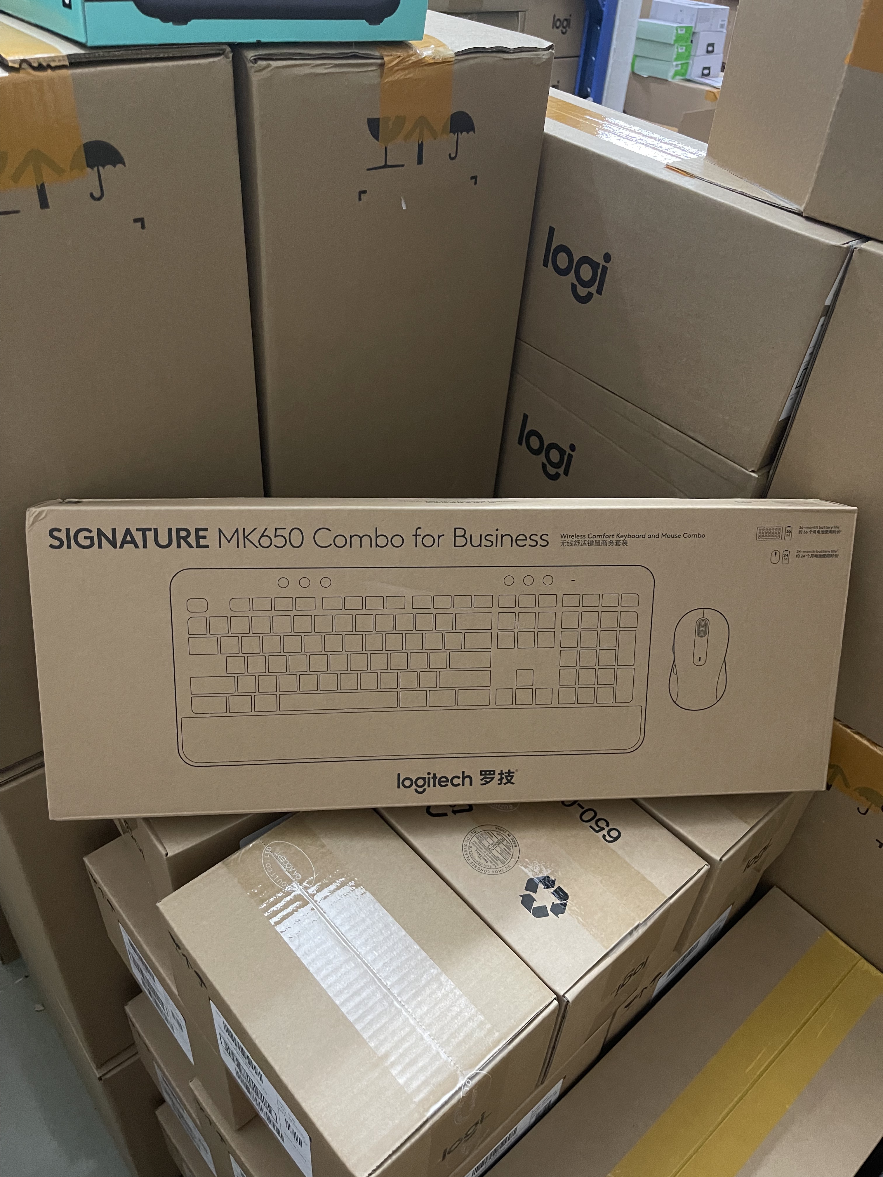 ￼国行正品罗技 MK650无线蓝牙键鼠套装 商务办公键鼠套装