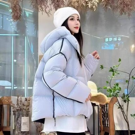 反季清仓2025冬新款女泡芙短款连帽羽绒服宽松白鸭绒小个子面包服