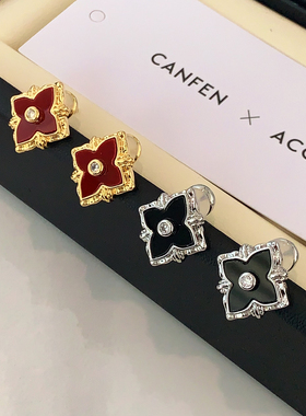 红色四叶草耳环2026新款爆款高级感耳饰女轻奢中性小香风新年耳环