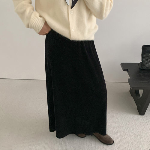 【博主风】复古丝绒直筒显瘦松紧高腰半身裙女2025秋季新款