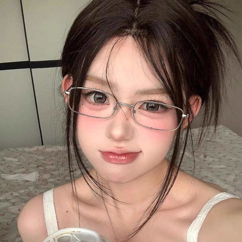 韩系长方形窄框银色金丝眼镜女近视素颜神器小脸纯欲高智感眼睛框