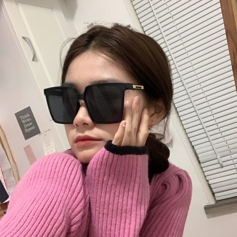 韩版超大框覆古方形平面墨镜女大脸显瘦网红偏光太阳眼镜男士开车