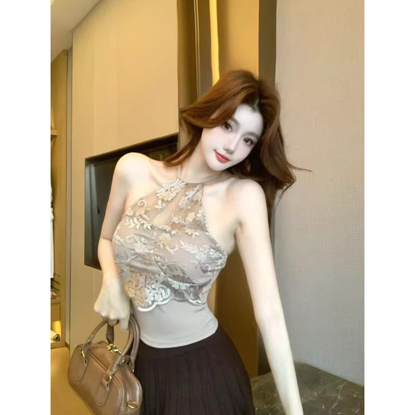 纯欲辣妹蕾丝挂脖吊带背心女春夏内搭美背文胸一体带胸垫修身上衣,女装/女士精品,抹胸,淘宝优惠券,粉丝福利购,淘宝优惠卷