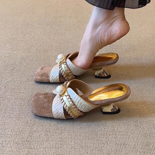 百搭外穿露趾凉拖鞋 优雅方头珍珠鱼纹异型坡跟时尚 5cm法式 nnmiss