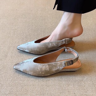 3cm优雅气质V口尖头绊带后空复古通勤粗跟百搭凉鞋 nnmiss·34