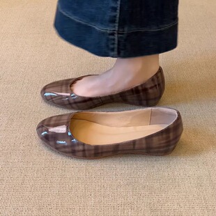 简约复古一脚蹬内增高单鞋 格纹圆头浅口单鞋 2cm小众法式 nnmiss