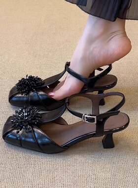 nnmiss/6cm小个子绝美串珠花朵方头丁字扣带粗跟时尚优雅包头凉鞋