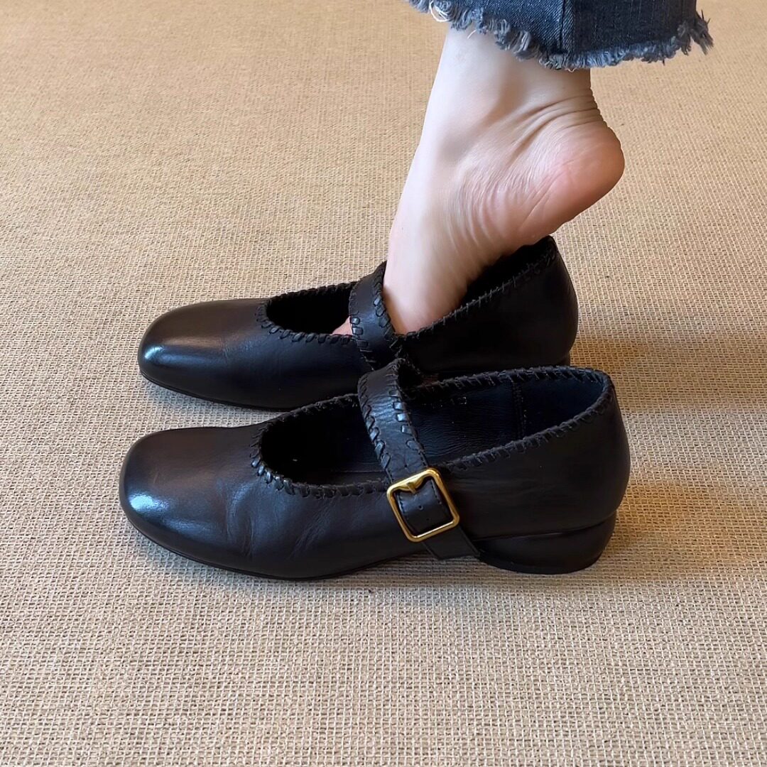 nnmiss/3cm简约复古风牛皮圆头缝线一字扣粗跟百搭浅口玛丽珍单鞋