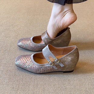 复古方头编织一字扣带内增高通勤浅口小单鞋 nnmiss 5cm法式