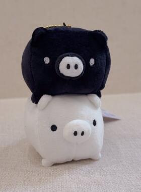 日本SHORPE可爱黑白猪猪毛绒包包挂件少女心玩偶挂饰公仔娃娃礼物