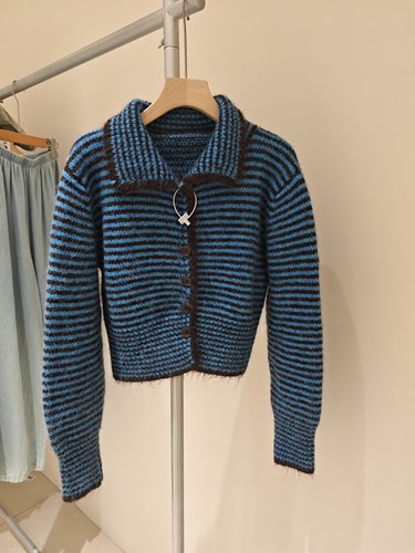 2025秋冬新款韩版宽松显瘦百搭条纹针织开衫女毛衣外套上衣