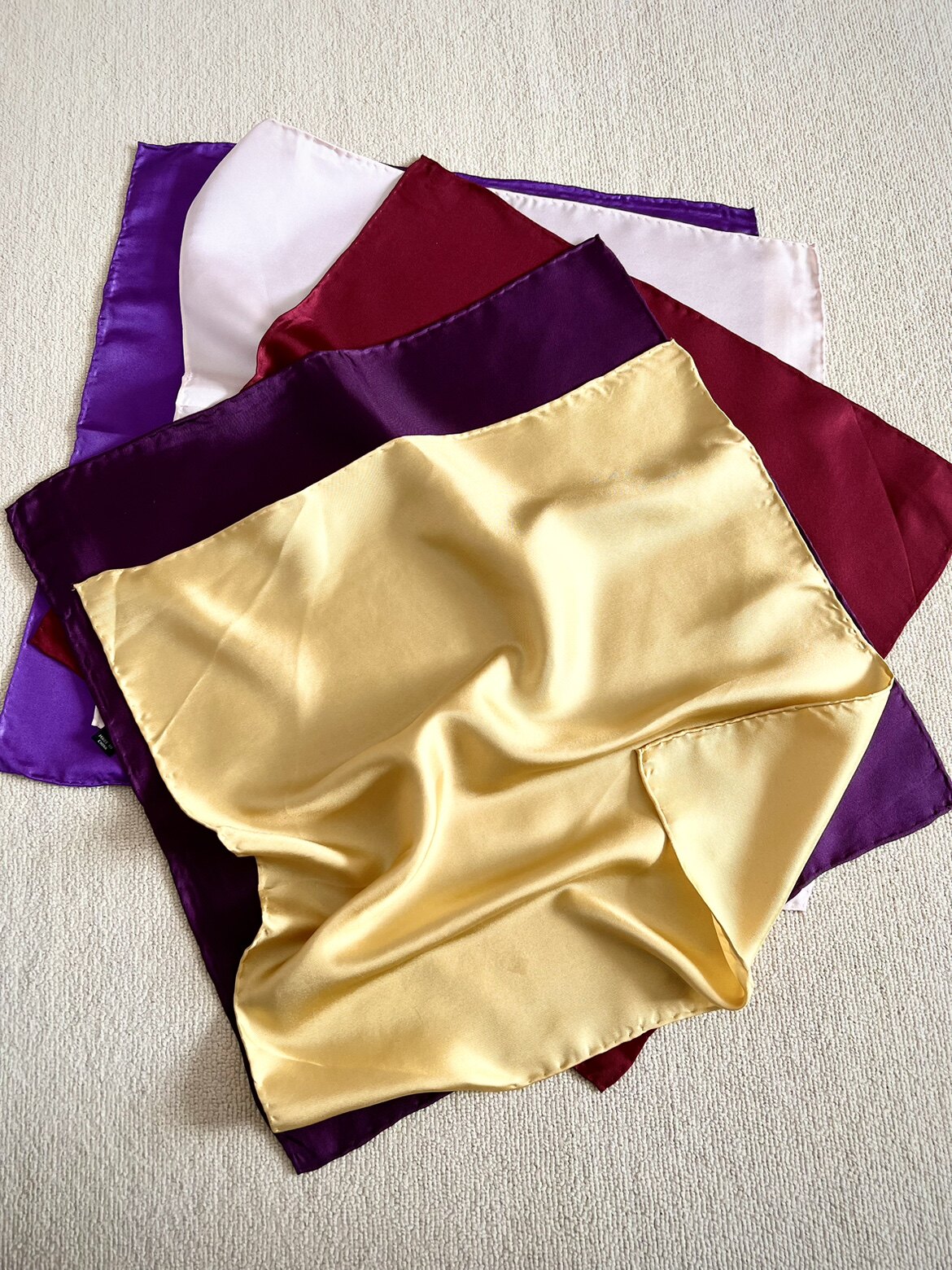 手工卷边桑蚕丝时尚百搭纯色小方巾真丝斜纹绸装饰护脖小领巾丝巾