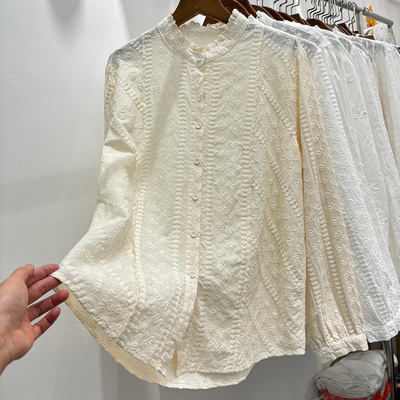 纯棉刺绣花朵宽松简约长袖衬衣