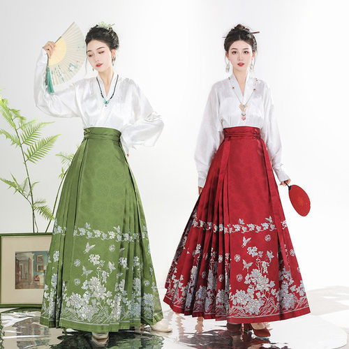 洛竹汉服【蝶恋花】新中式螺钿马面裙配上衣飞机袖日常套装女汉服