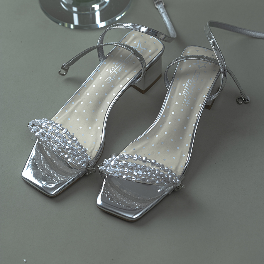 得足少女原创一鞋两穿绝美凉鞋