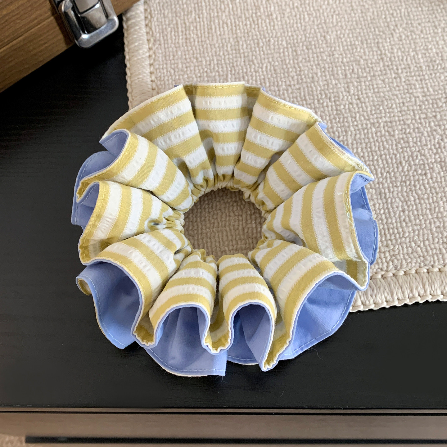 韩国蓝黄色条纹双层大肠发圈女超大丸子头马尾头绳气质百搭头饰,饰品/流行首饰/时尚饰品新,发饰,淘宝优惠券,粉丝福利购,淘宝优惠卷