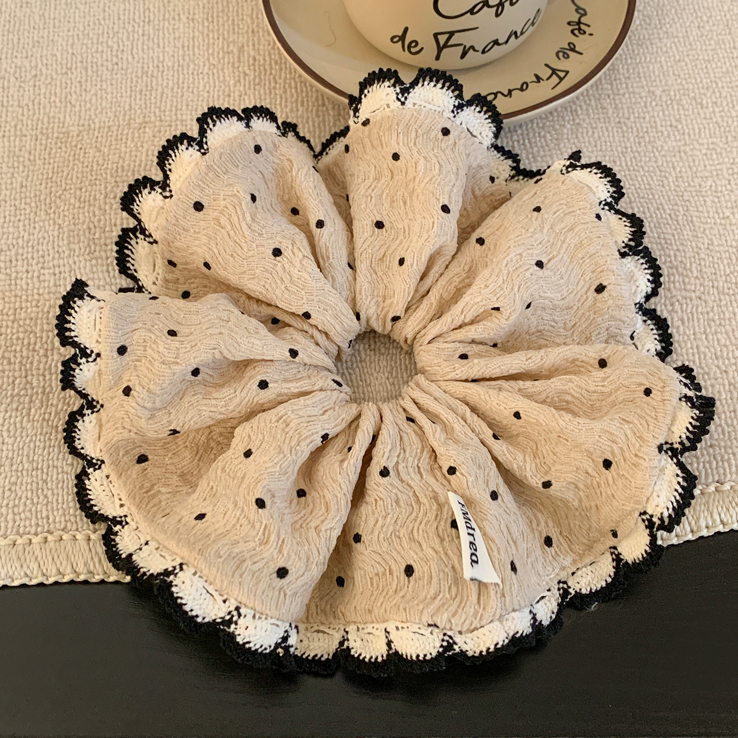 韩系慵懒风米色波点花边大肠发圈