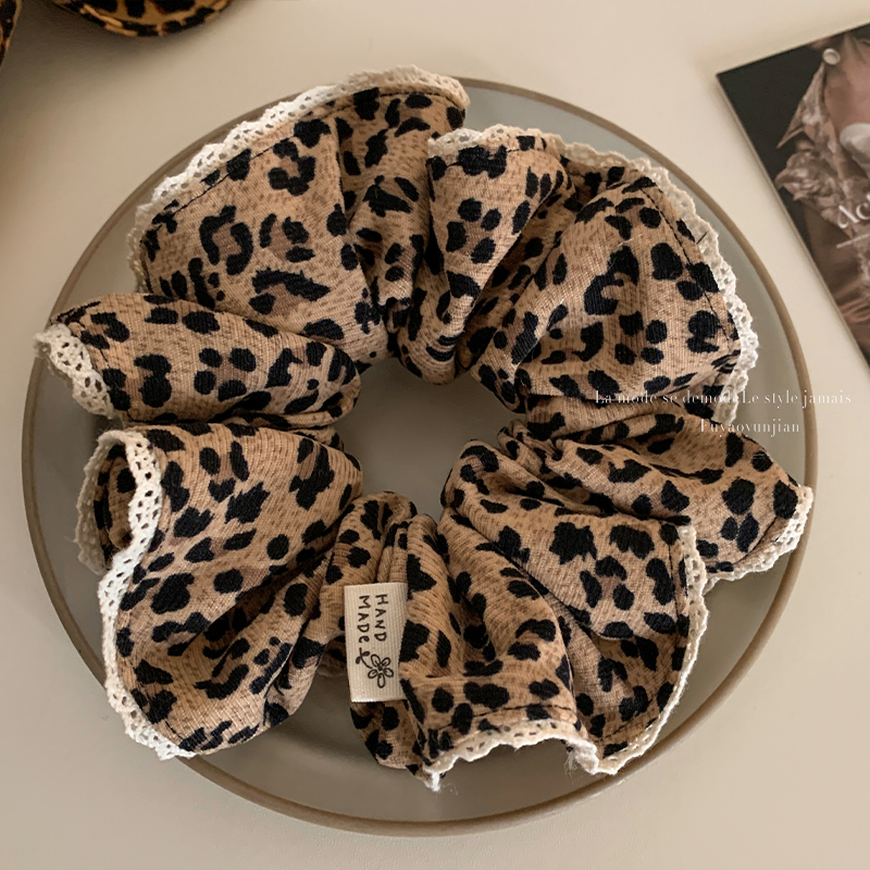 韩系慵懒风豹纹丝绒大肠发圈