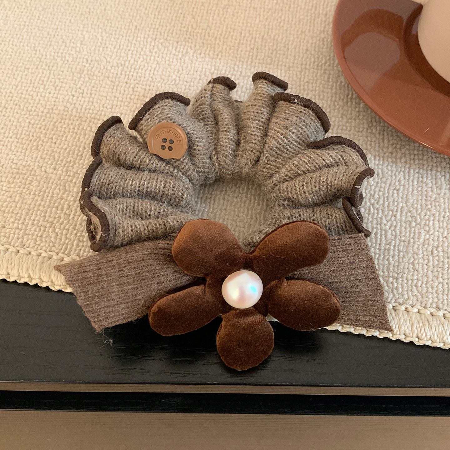 韩系咖色花朵毛线针织大肠发圈女