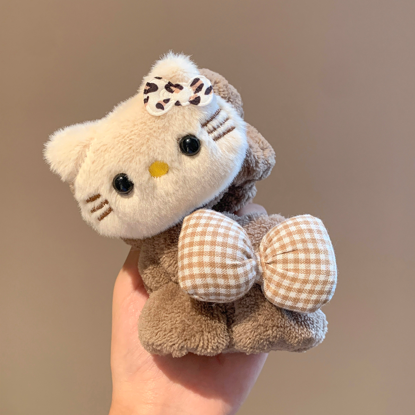 可爱蝴蝶结kitty毛绒洗脸手腕带