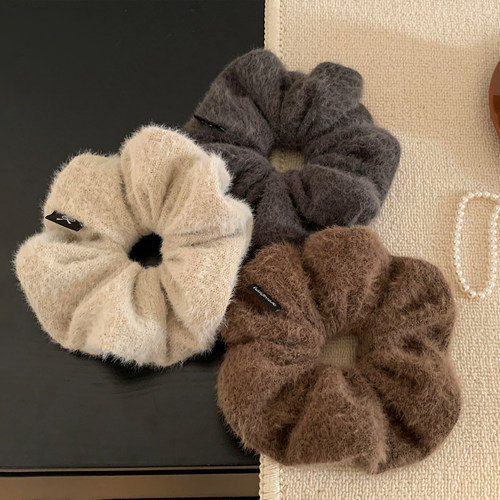 韩系秋冬咖色针织毛绒发圈