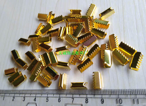 3mm11mm金色马仔扣，连接扣发绳