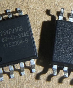 全新 SST25VF040B-50-4C-S2AF 25VF040B SOP5.2MM 4Mbit闪存芯片