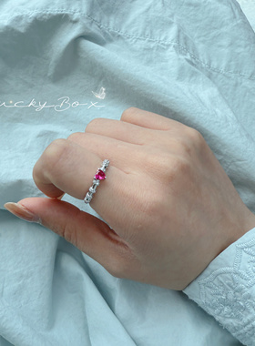 「红蔷薇·心焰」招桃花款 浪漫优雅925银镀保色镶嵌爱心宝石戒指