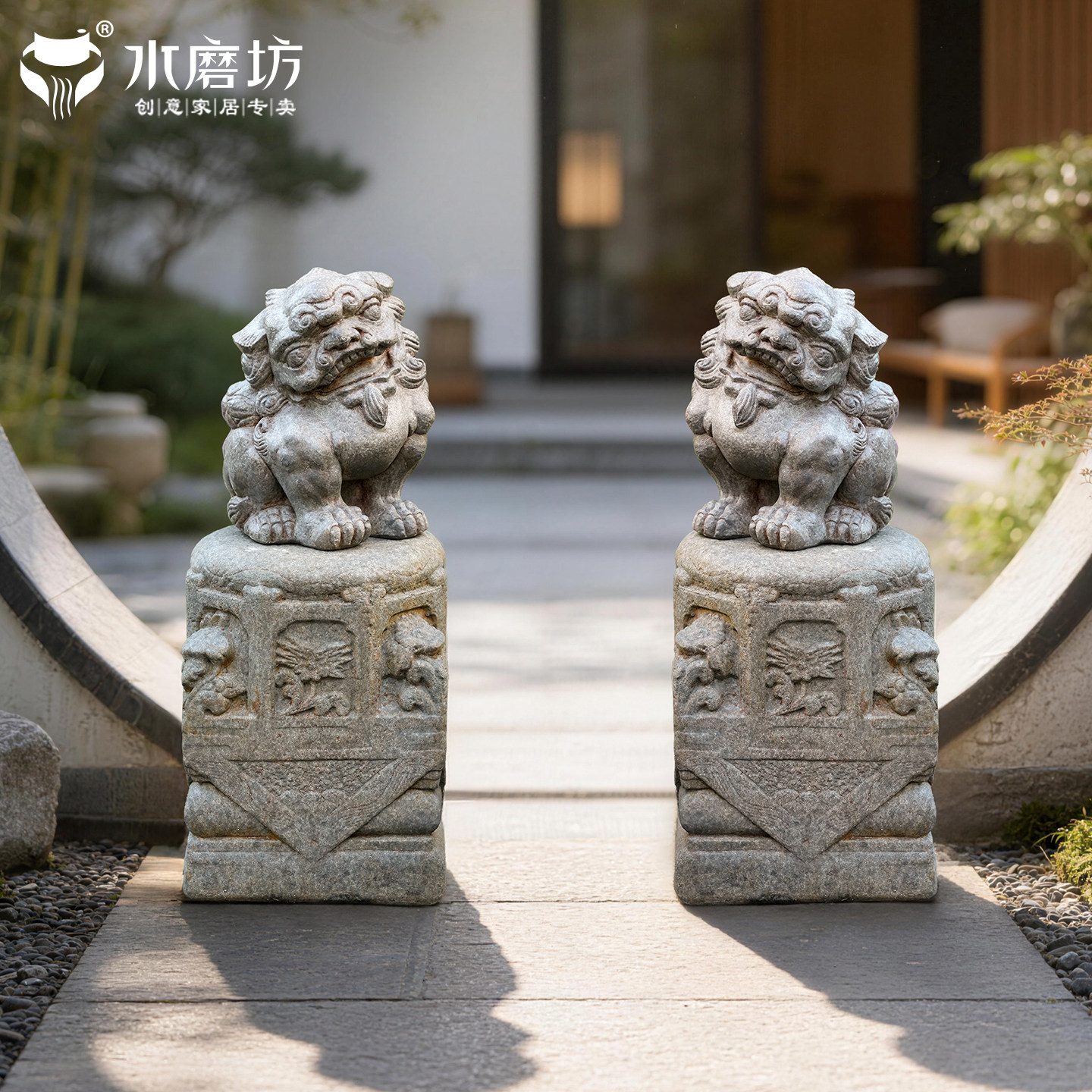 水磨坊庭院仿石狮子门墩底座摆件