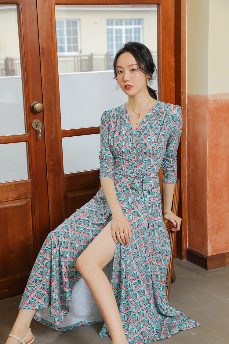 PG DVF连衣裙2022春夏装新款贝壳绿裹身裙连衣裙v领裹身裙女修身