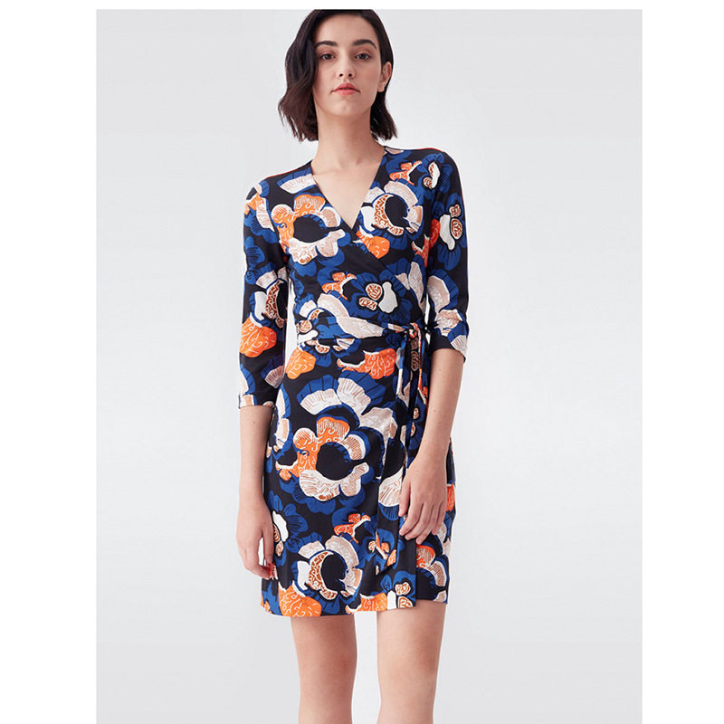 PG DVF新款七分袖个性印花无领裹身裙女气质修身显瘦弹力针织绑带