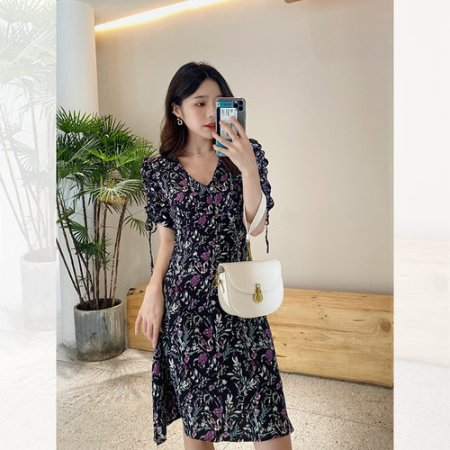 PG DVFv领碎花连衣裙女2023新款 小个子紫色气质收腰显瘦性感泡泡