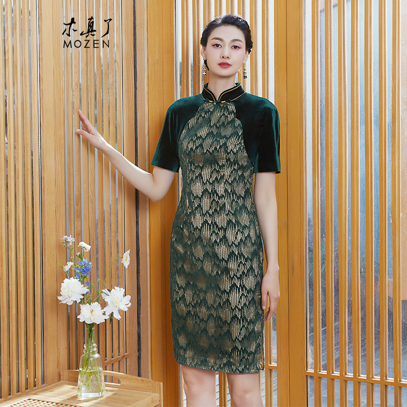 木真了丝绒旗袍裙新品复古连衣裙