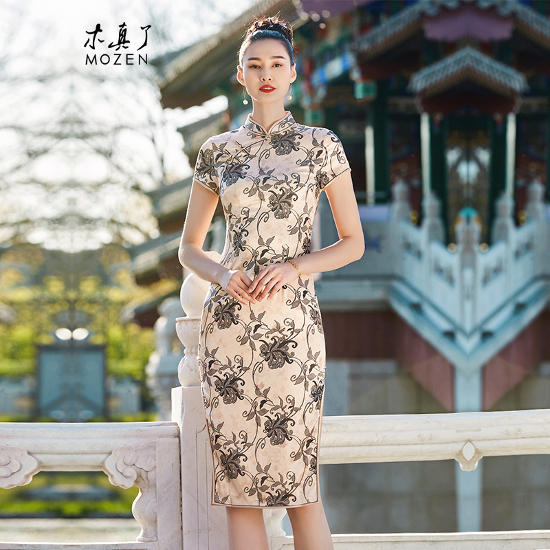 木真了复古印花日常旗袍裙